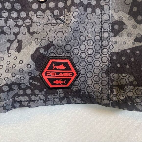 Pelagic Sharkskin Pro Ambush Camo Black Print Board Shorts Size 30 - Picture 7 of 15